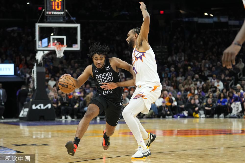 是一个庞大 是一个庞大