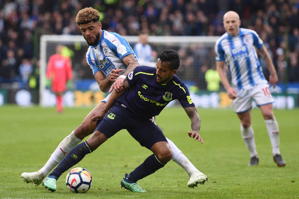 他使用独特 他使用独特