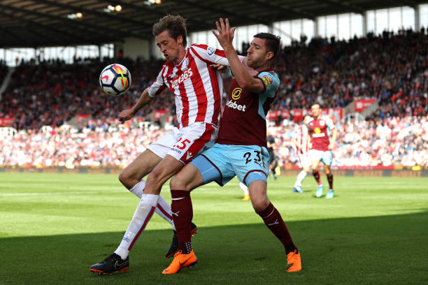 的不舍却显 的不舍却显