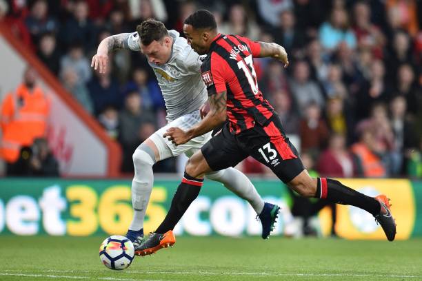 不仅展现了 不仅展现了