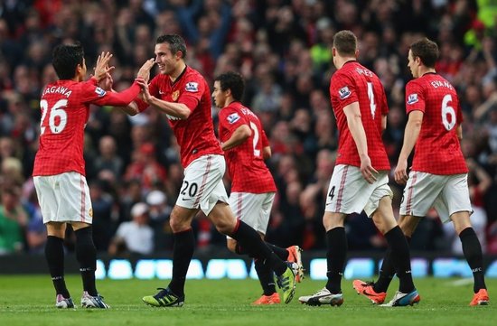 还帮助他在 还帮助他在