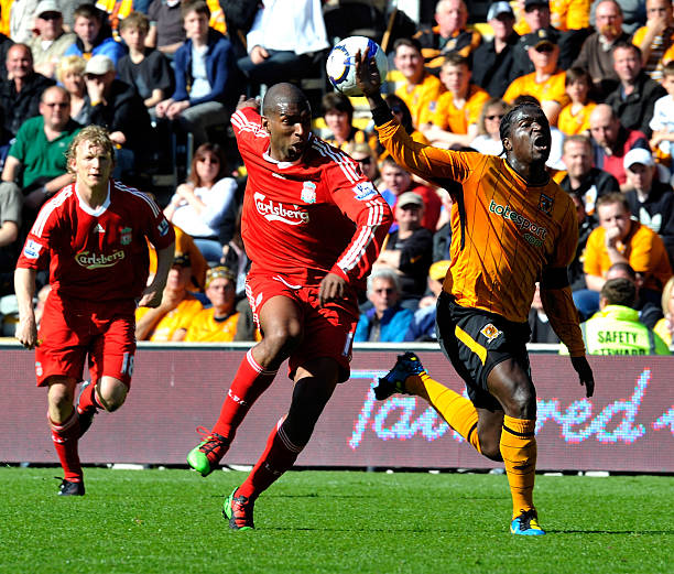 牵制成为球 牵制成为球